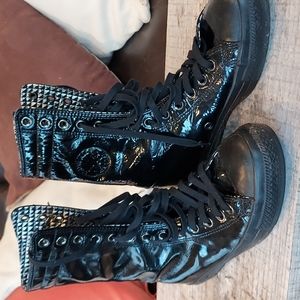 CONVERSE BOOTS patent leather extra high tops size 7.5